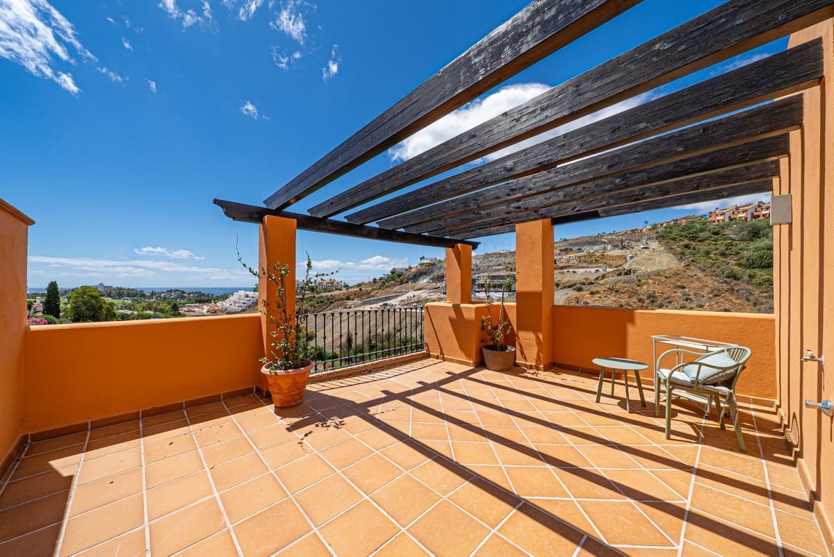 4 sovrum Hus till salu i Benahavis med pool garage - 1 295 000 € (Ref: 10140022)