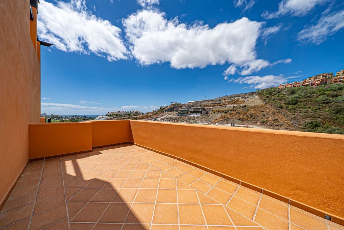 4 sovrum Hus till salu i Benahavis med pool garage - 1 295 000 € (Ref: 10140022)