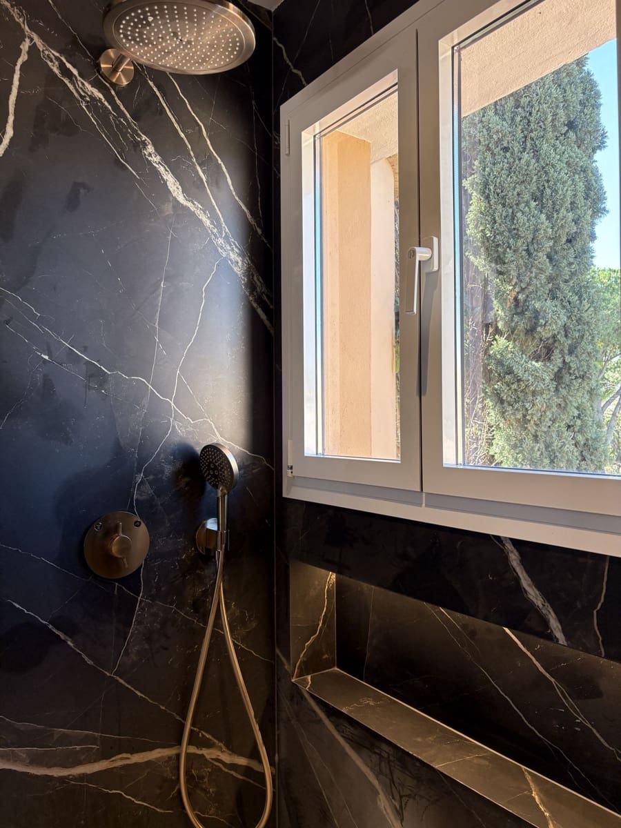 4 quarto Casa em Banda para venda em El Velerin com piscina garagem - 2 100 000 € (Ref: 10140027)