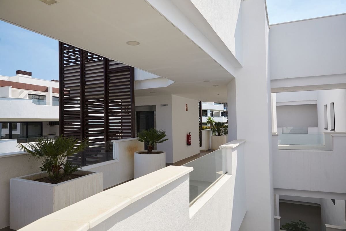 4 chambre Appartement à vendre à Cancelada avec piscine garage - 1 280 000 € (Ref: 10140030)