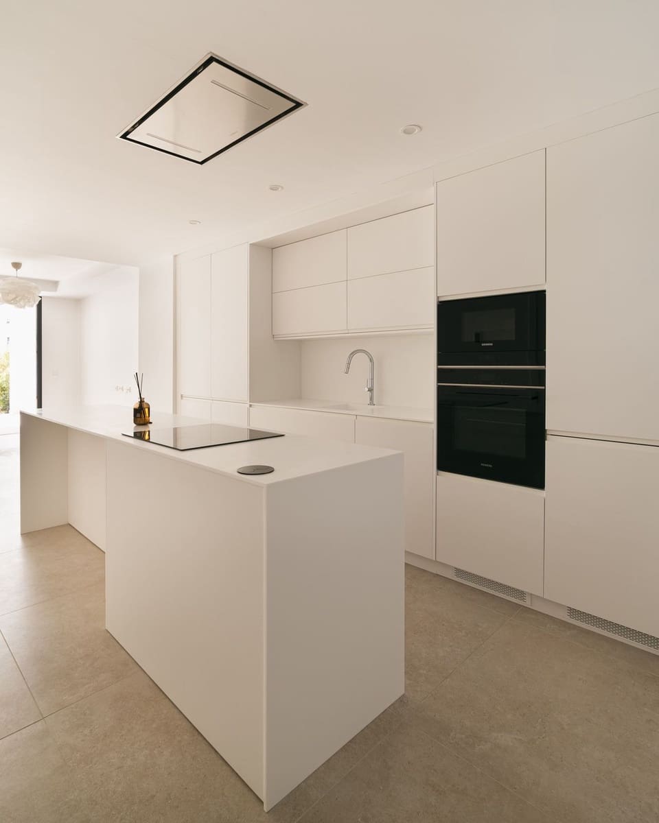 3 Zimmer Apartment zu verkaufen in Cancelada mit Pool Garage - 799.000 € (Ref: 10140032)