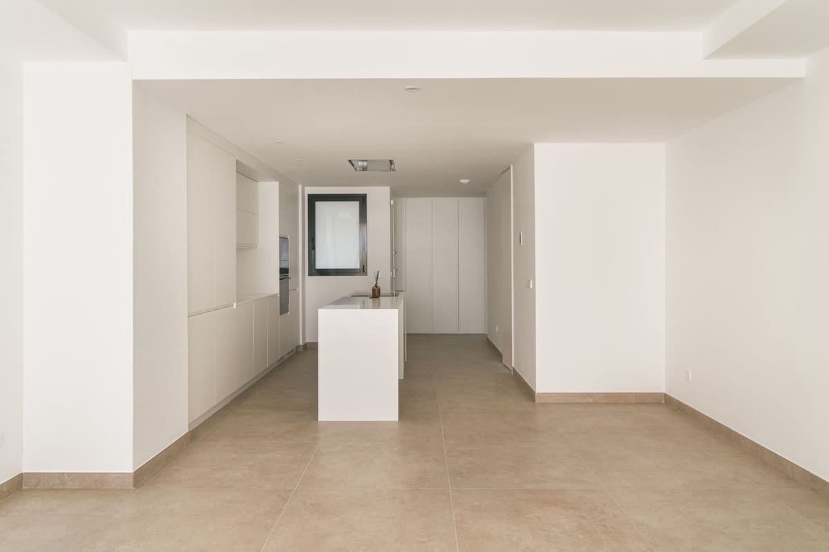 3 Zimmer Apartment zu verkaufen in Cancelada mit Pool Garage - 799.000 € (Ref: 10140032)