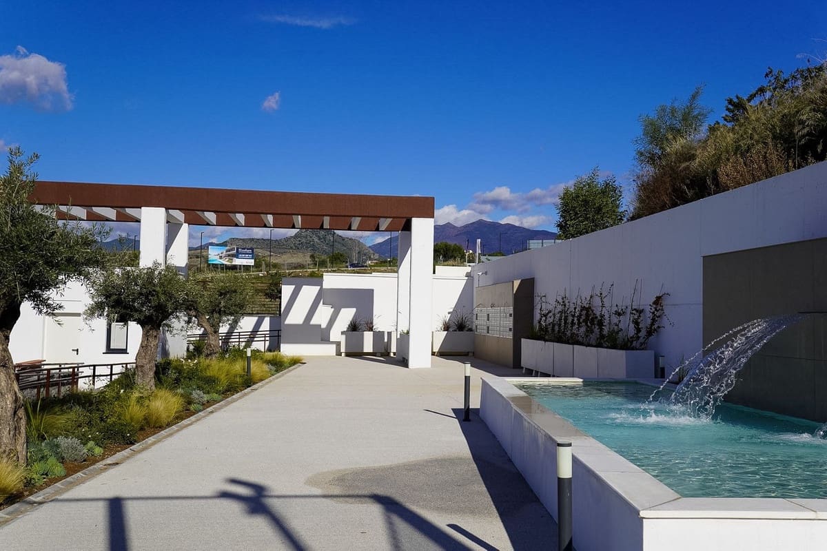 3 Zimmer Apartment zu verkaufen in Cancelada mit Pool Garage - 799.000 € (Ref: 10140032)