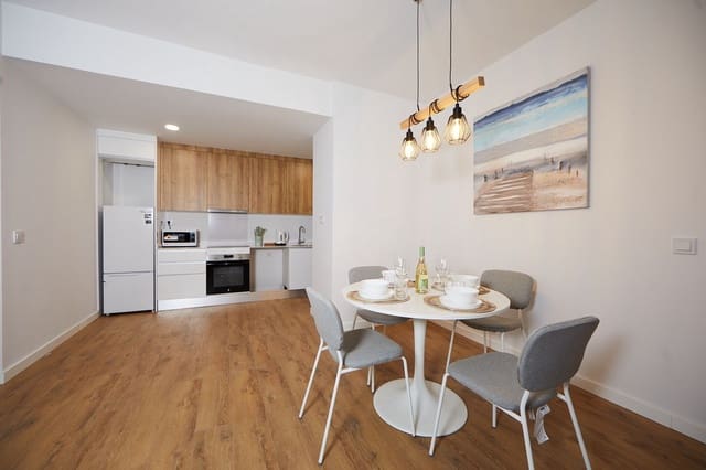 2 quarto Apartamento para venda em Estepona com piscina - 575 000 € (Ref: 10140034)