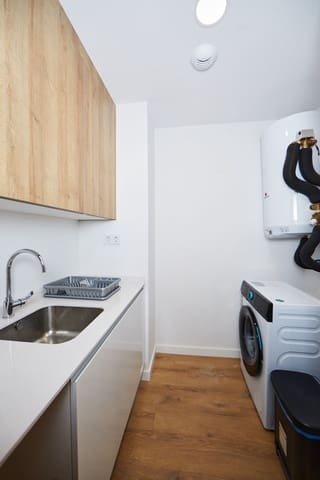 2 quarto Apartamento para venda em Estepona com piscina - 575 000 € (Ref: 10140034)