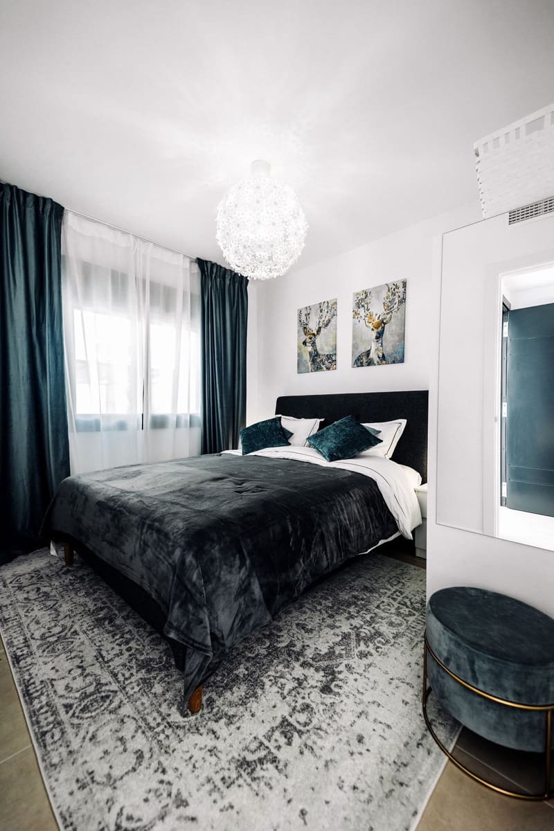 3 sypialnia Dom na sprzedaż w El Paraiso z basenem garażem - 560 000 € (Ref: 10140035)