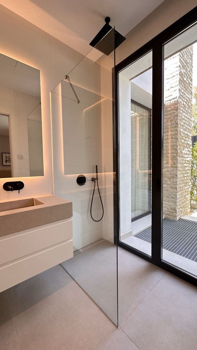 5 sypialnia Willa na sprzedaż w Marbella z basenem - 4 200 000 € (Ref: 10140039)