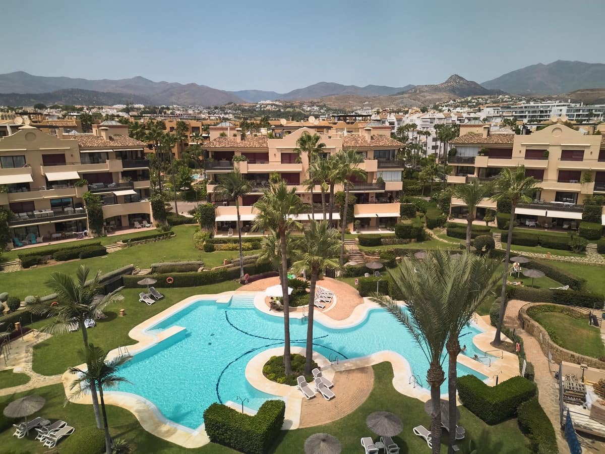 3 soverom Leilighet til salgs i Costalita med svømmebasseng garasje - € 3 100 000 (Ref: 10140045)