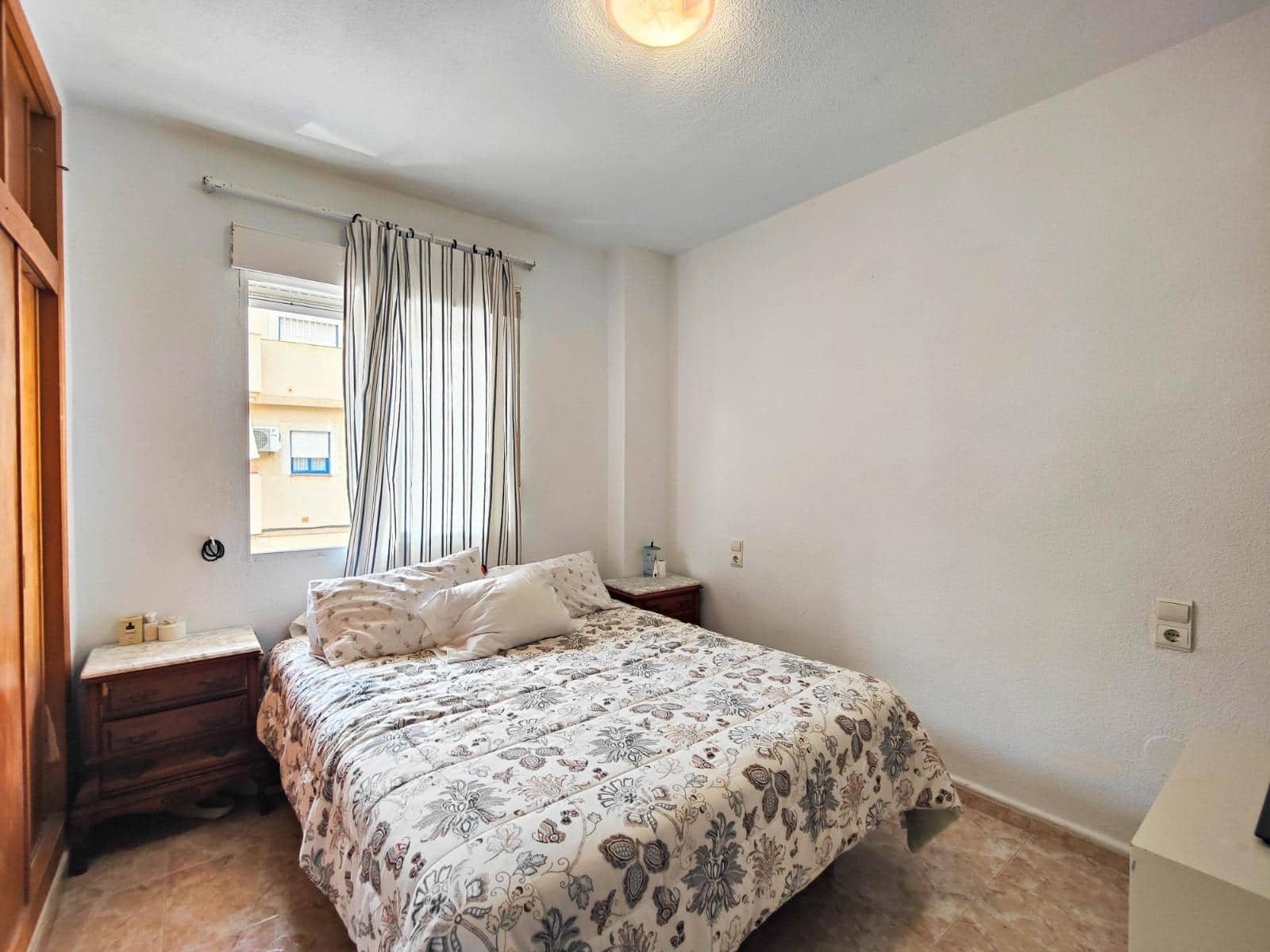 2 chambre Appartement à vendre à Torrevieja - 114 995 € (Ref: 9968335)