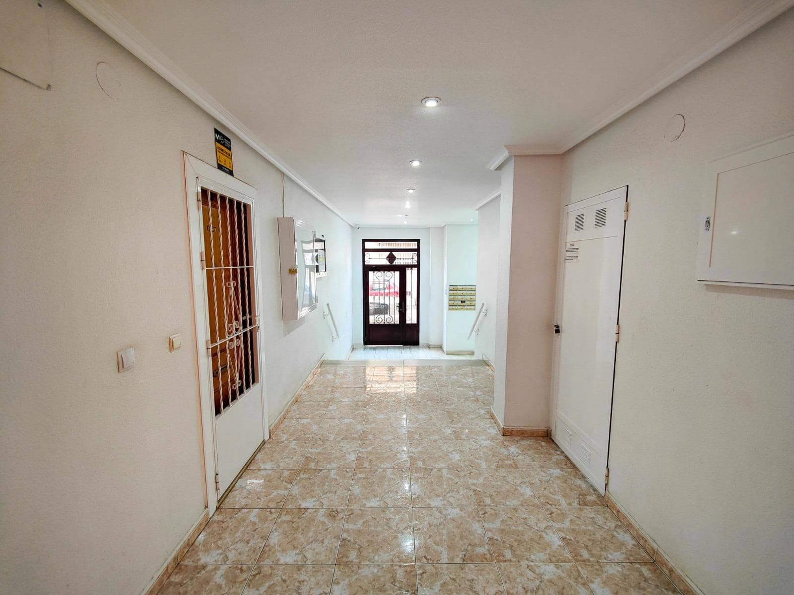 2 chambre Appartement à vendre à Torrevieja - 114 995 € (Ref: 9968335)