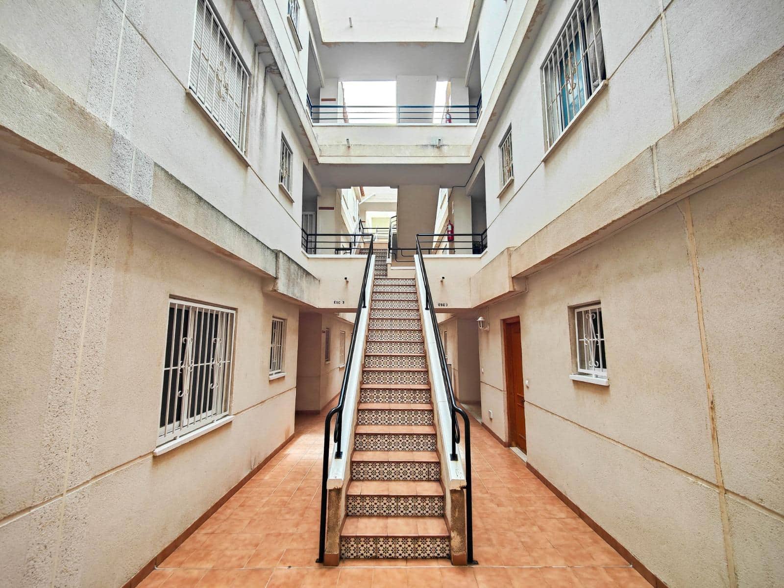 2 chambre Appartement à vendre à Torrevieja - 114 995 € (Ref: 9968335)