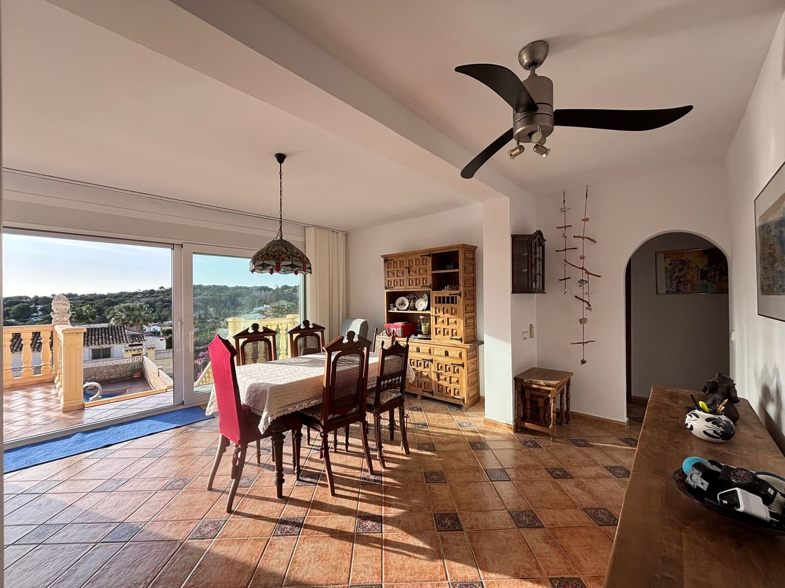 Chalet de 4 habitaciones en Teulada-Moraira en venta con piscina garaje - 675.000 € (Ref: 10009707)