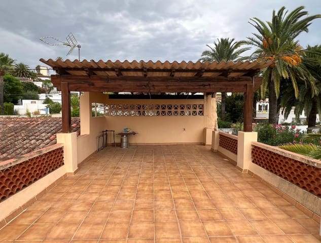 4 chambre Villa/Maison à vendre à Benissa avec piscine garage - 590 000 € (Ref: 10019761)