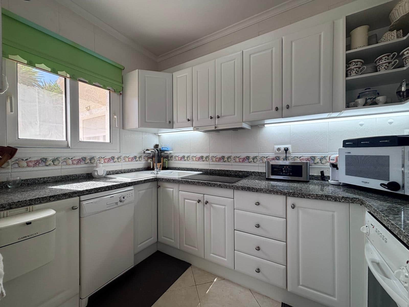 3 quarto Moradia para venda em Teulada-Moraira com piscina garagem - 725 000 € (Ref: 10040232)