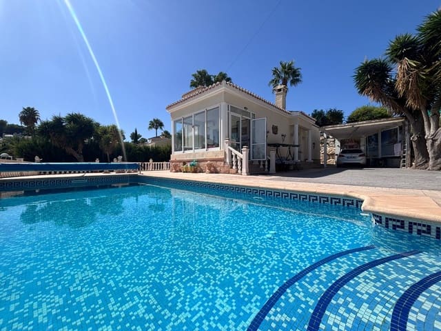 3 quarto Moradia para venda em Teulada-Moraira com piscina garagem - 725 000 € (Ref: 10040232)
