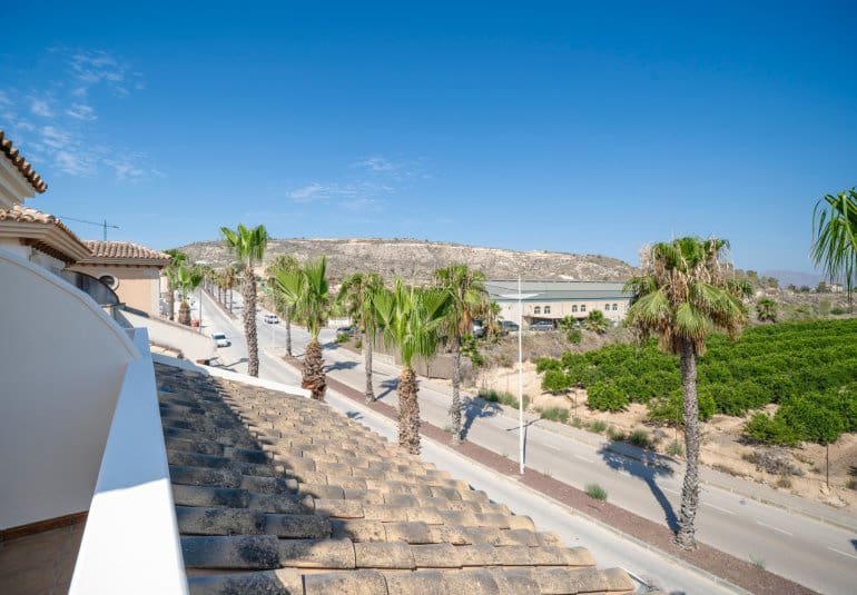 3 bedroom Bungalow for sale in Algorfa - € 230,000 (Ref: 9484097)