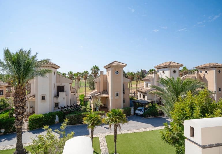 3 bedroom Bungalow for sale in Algorfa - € 230,000 (Ref: 9484097)