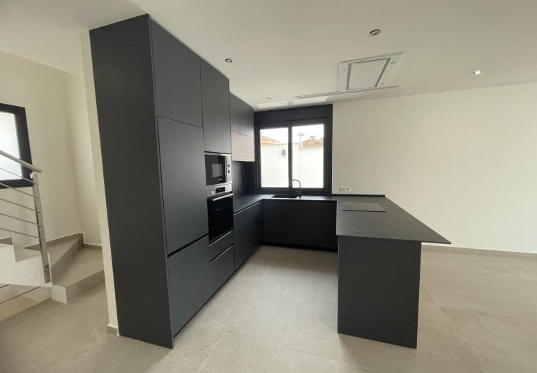 3 bedroom Villa for sale in Ciudad Quesada - € 799,900 (Ref: 9484101)