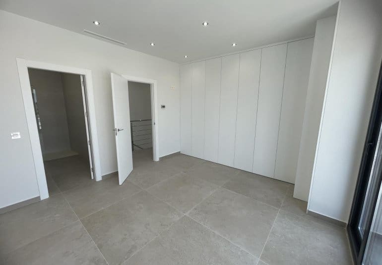 3 bedroom Villa for sale in Ciudad Quesada - € 799,900 (Ref: 9484101)