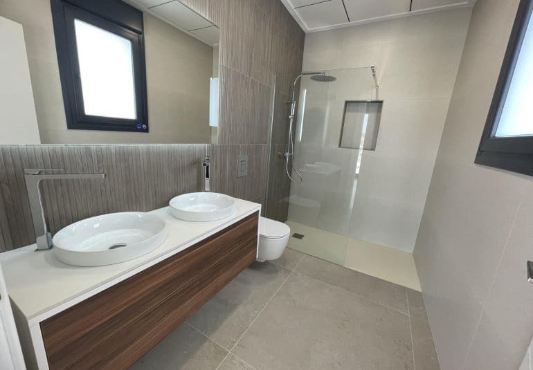 3 bedroom Villa for sale in Ciudad Quesada - € 799,900 (Ref: 9484101)