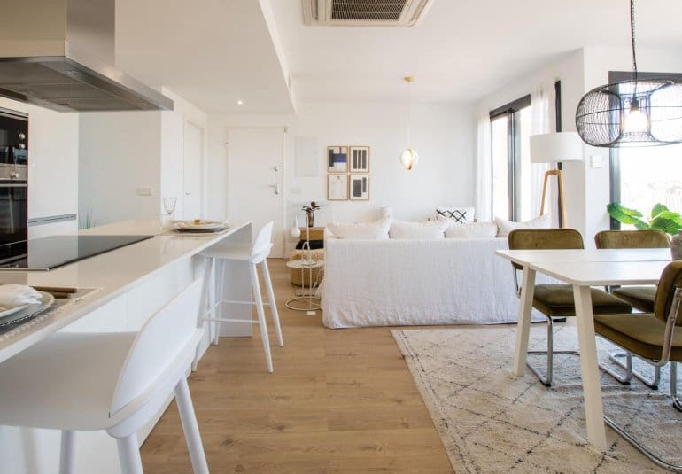 1 bedroom Apartment for sale in La Villajoyosa / Vila Joiosa - € 298,000 (Ref: 9484119)