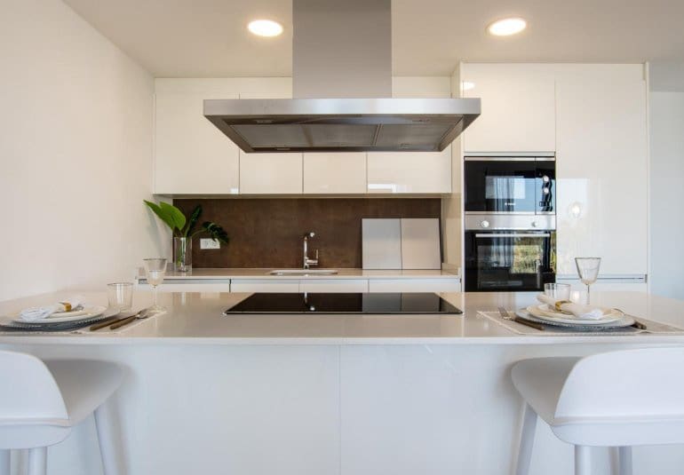 1 bedroom Apartment for sale in La Villajoyosa / Vila Joiosa - € 298,000 (Ref: 9484119)