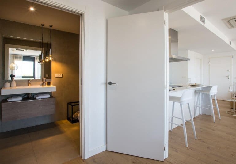 1 bedroom Apartment for sale in La Villajoyosa / Vila Joiosa - € 298,000 (Ref: 9484119)