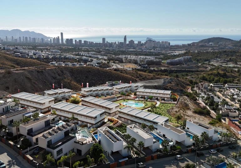 3 bedroom Townhouse for sale in Finestrat - € 425,000 (Ref: 9484120)