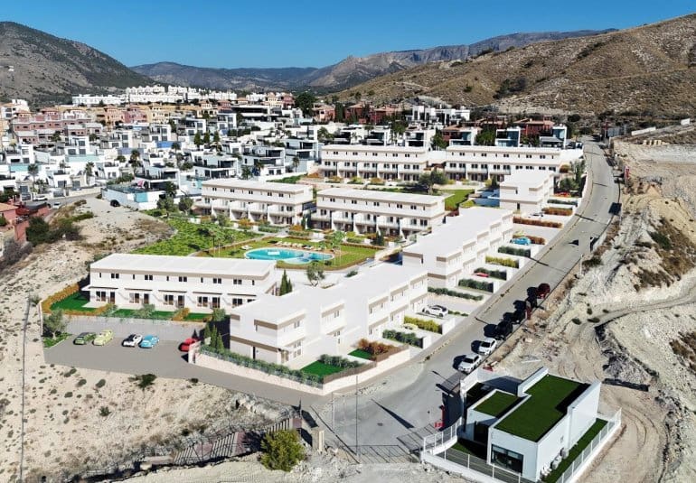 3 bedroom Townhouse for sale in Finestrat - € 425,000 (Ref: 9484120)