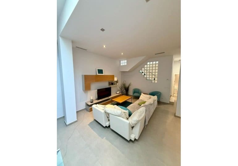 5 bedroom Villa for sale in La Mata with pool garage - € 529,000 (Ref: 9484121)