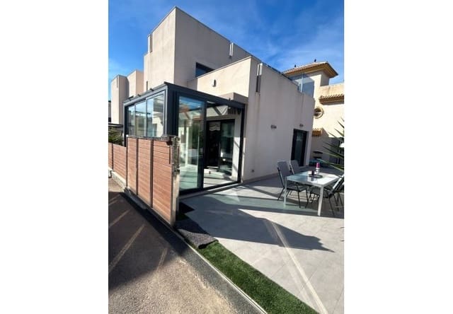 5 sovrum Villa till salu i La Mata, Torrevieja med pool garage - 529 000 € (Ref: 9484121)