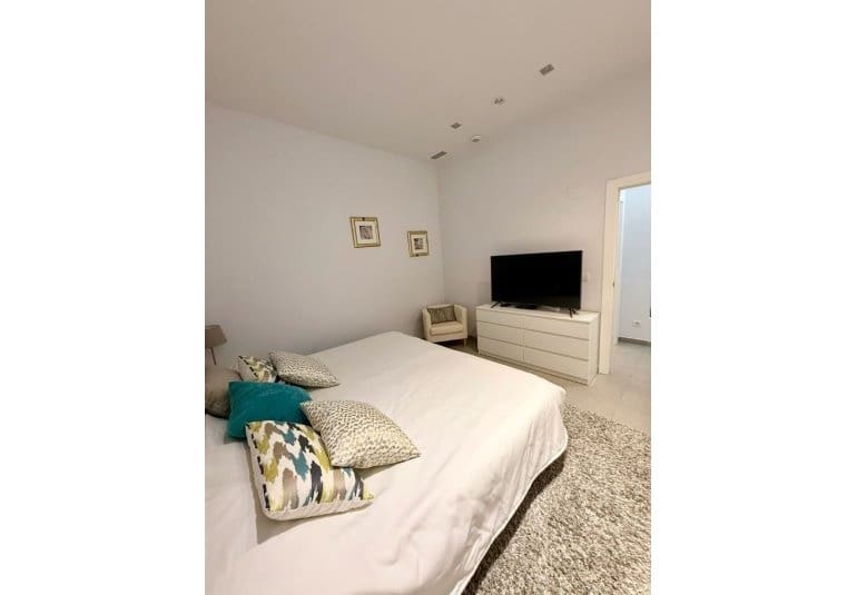 5 bedroom Villa for sale in La Mata with pool garage - € 529,000 (Ref: 9484121)