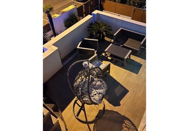 5 sovrum Villa till salu i La Mata, Torrevieja med pool garage - 529 000 € (Ref: 9484121)