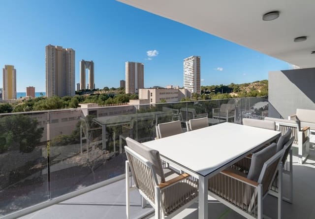 3 soveværelse Lejlighed til salg i Via Parque, Benidorm - € 591.000 (Ref: 9528695)