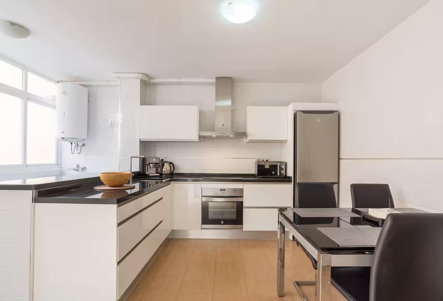 2 bedroom Apartment for rent in Malaga city - € 1,600 (Ref: 9474561)