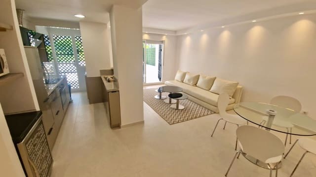 2 bedroom Apartment for rent in Nueva Andalucia, Marbella with pool - € 1,600 (Ref: 9484073)