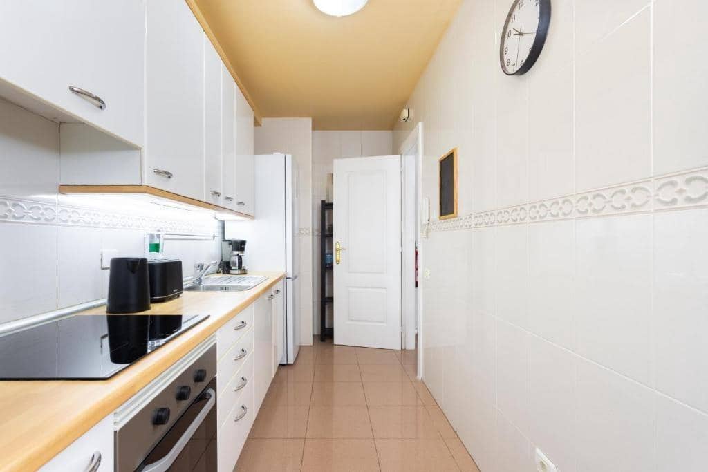 1 Zimmer Apartment zu verkaufen in Playa del Duque mit Pool Garage - 420.000 € (Ref: 10009125)