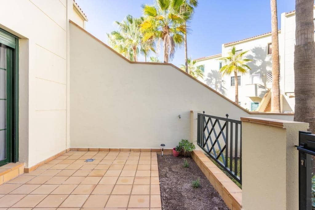 1 Zimmer Apartment zu verkaufen in Playa del Duque mit Pool Garage - 420.000 € (Ref: 10009125)