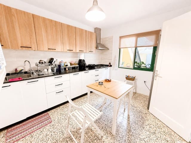 3 makuuhuone Bungalow myytävänä paikassa Los Realejos - 220 000 € (Ref: 10044841)