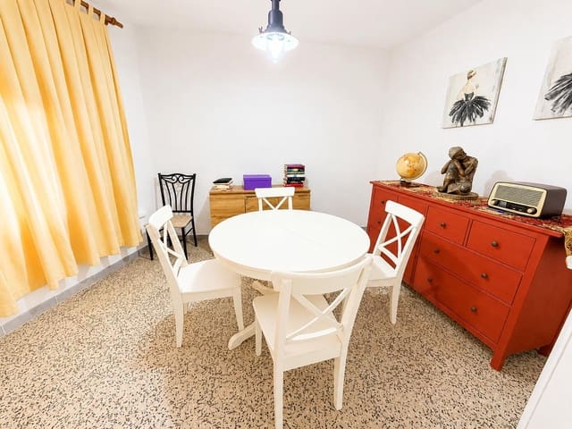 3 makuuhuone Bungalow myytävänä paikassa Los Realejos - 220 000 € (Ref: 10044841)