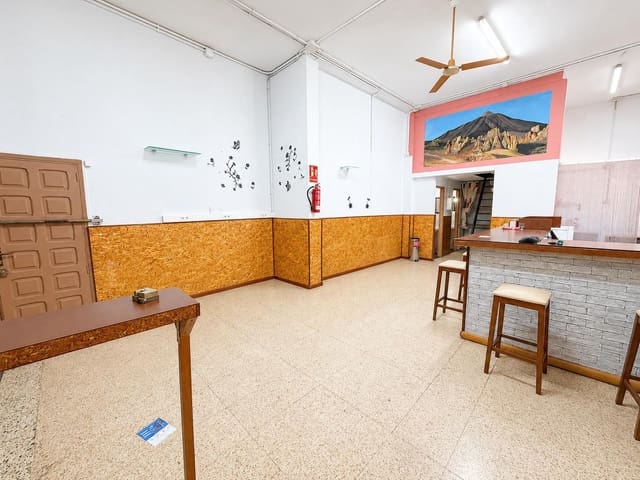Commercial for sale in El Sobradillo, Santa Cruz de Tenerife - € 99,000 (Ref: 10062352)