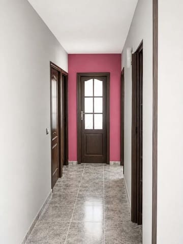 3 bedroom Apartment for sale in San Cristóbal de La Laguna - € 198,000 (Ref: 10064701)