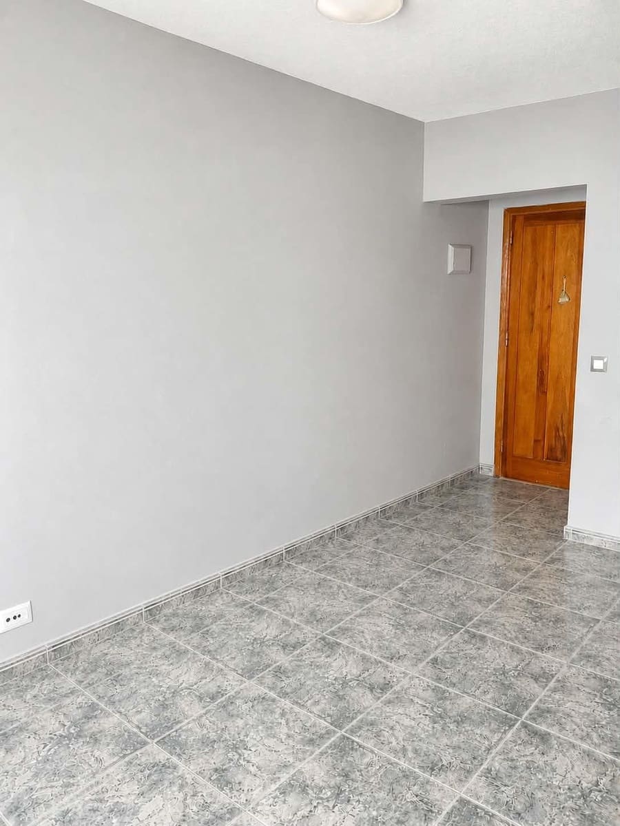 3 bedroom Apartment for sale in San Cristobal de La Laguna - € 198,000 (Ref: 10064701)