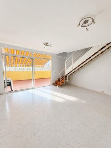 3 slaapkamer Appartement te koop in El Medano, Granadilla de Abona met zwembad garage - € 345.000 (Ref: 10067955)