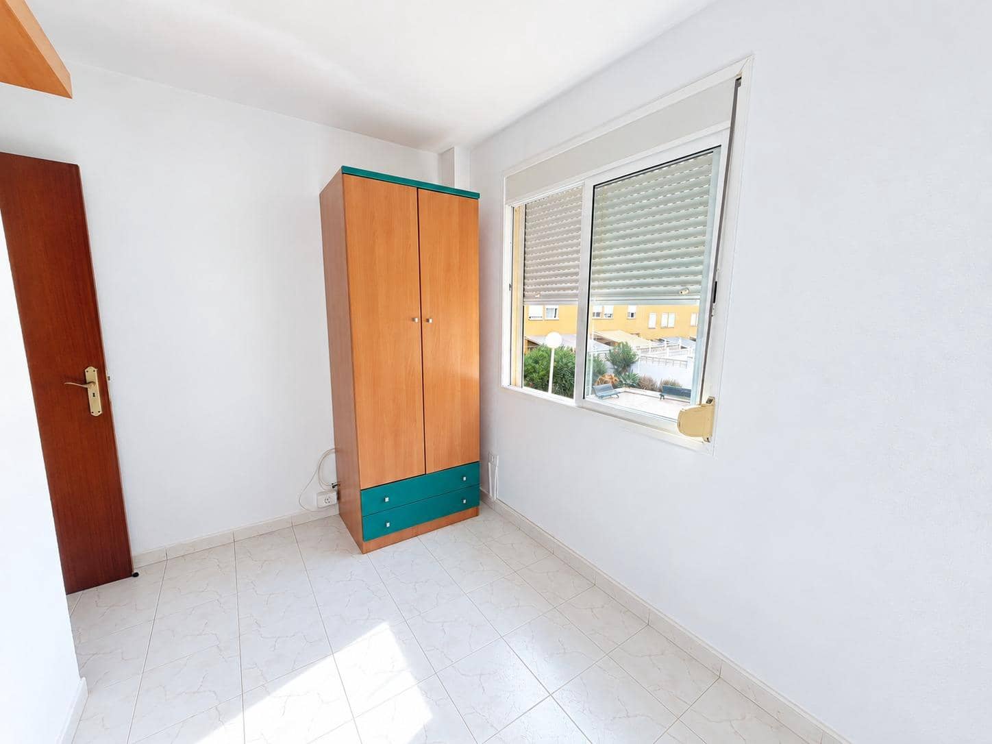 3 slaapkamer Appartement te koop in El Medano met zwembad garage - € 345.000 (Ref: 10067955)