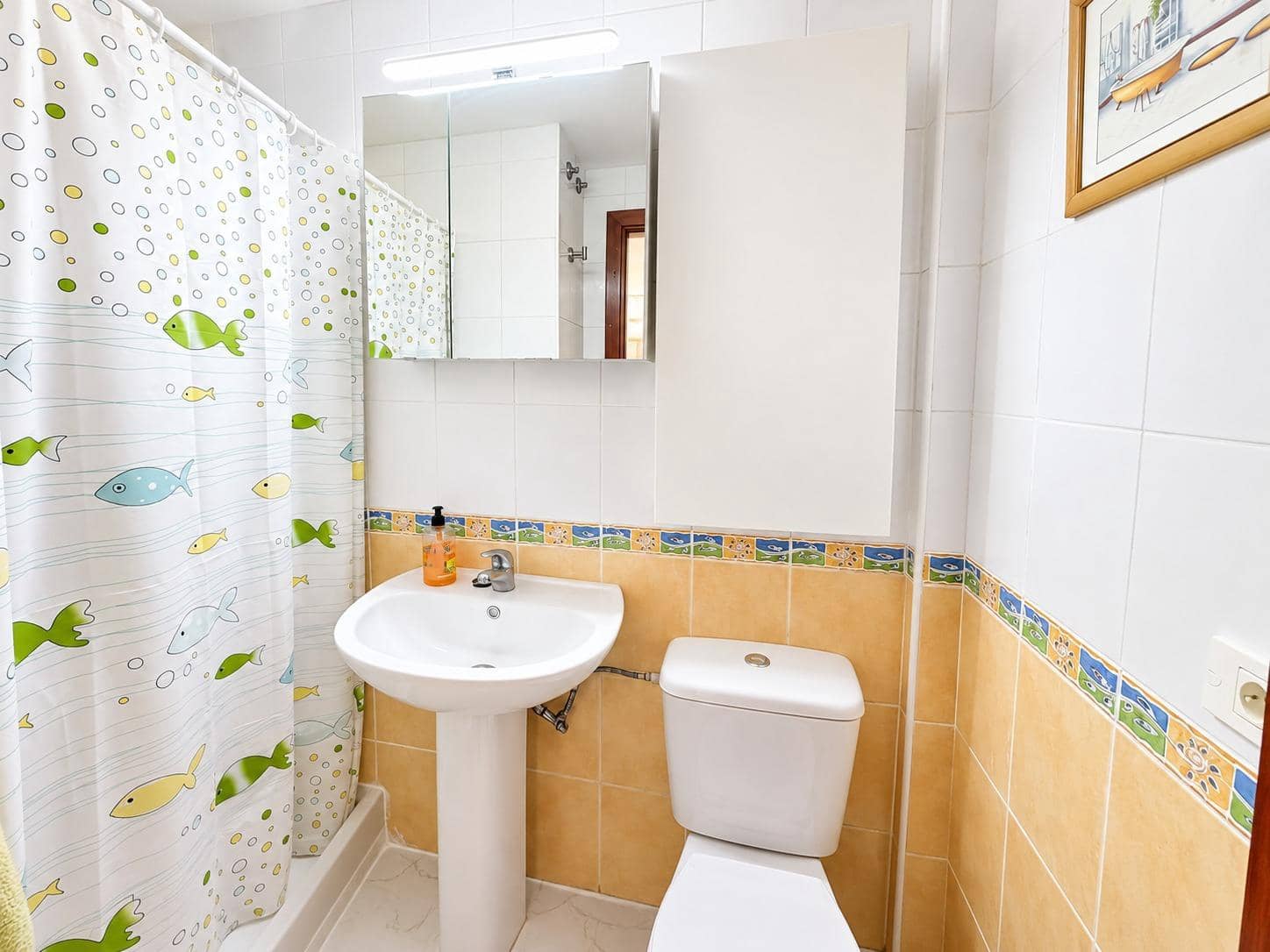 3 slaapkamer Appartement te koop in El Medano met zwembad garage - € 345.000 (Ref: 10067955)