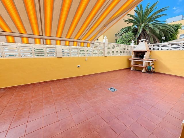 3 slaapkamer Appartement te koop in El Medano, Granadilla de Abona met zwembad garage - € 345.000 (Ref: 10067955)