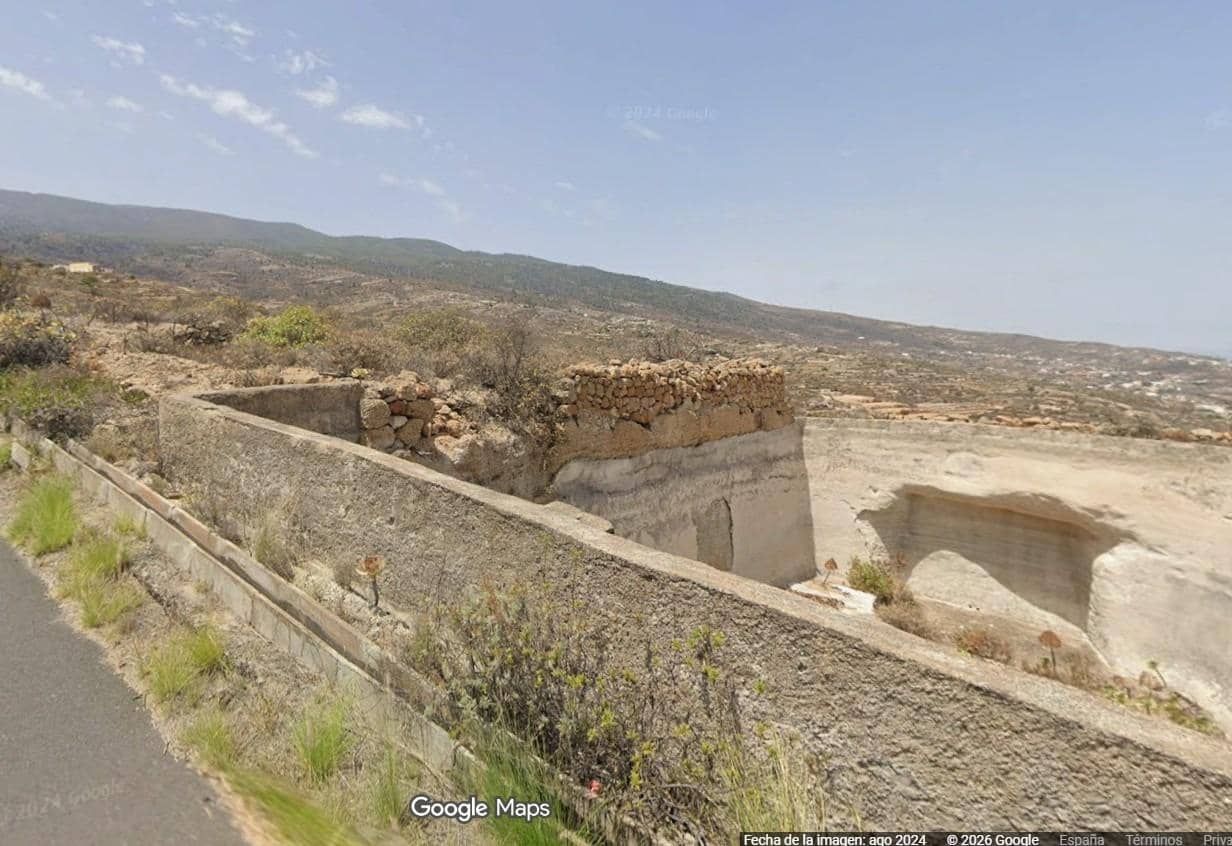 Ubebygd land til salgs i Fasnia - € 35 000 (Ref: 10078397)