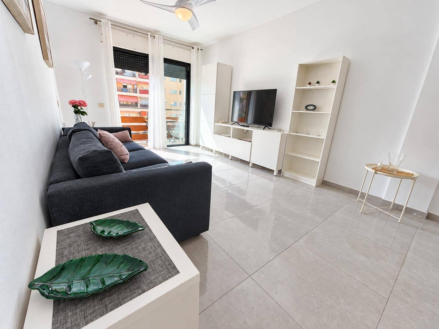 2 makuuhuone Huoneisto myytävänä paikassa Los Cristianos mukana 
autotalli - 350 000 € (Ref: 10100475)