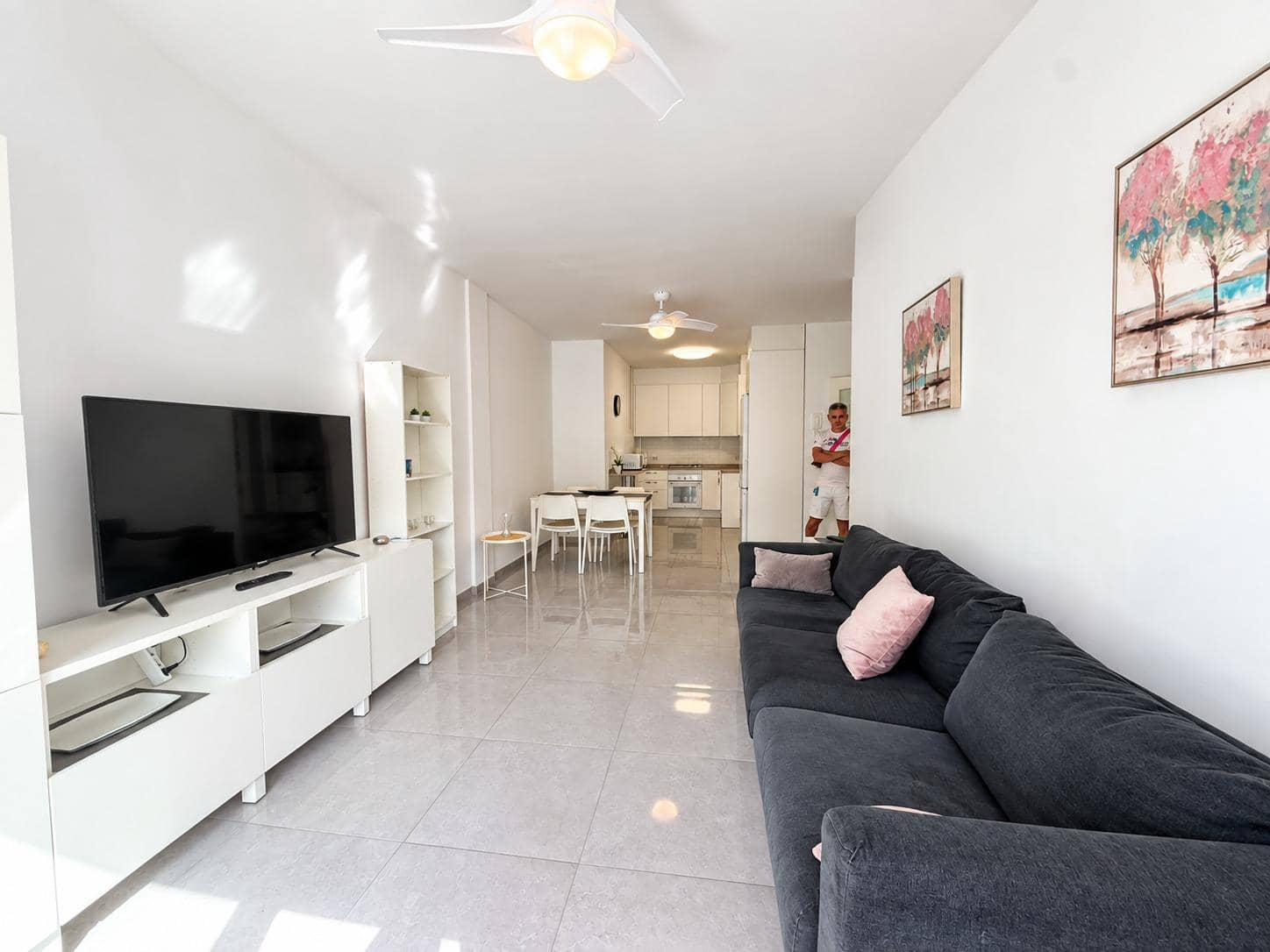 2 makuuhuone Huoneisto myytävänä paikassa Los Cristianos mukana 
autotalli - 350 000 € (Ref: 10100475)